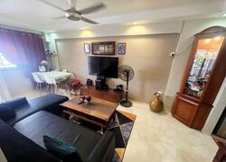 Blk 130 Yio Chu Kang Ville (Ang Mo Kio), HDB 3 Rooms #533713091